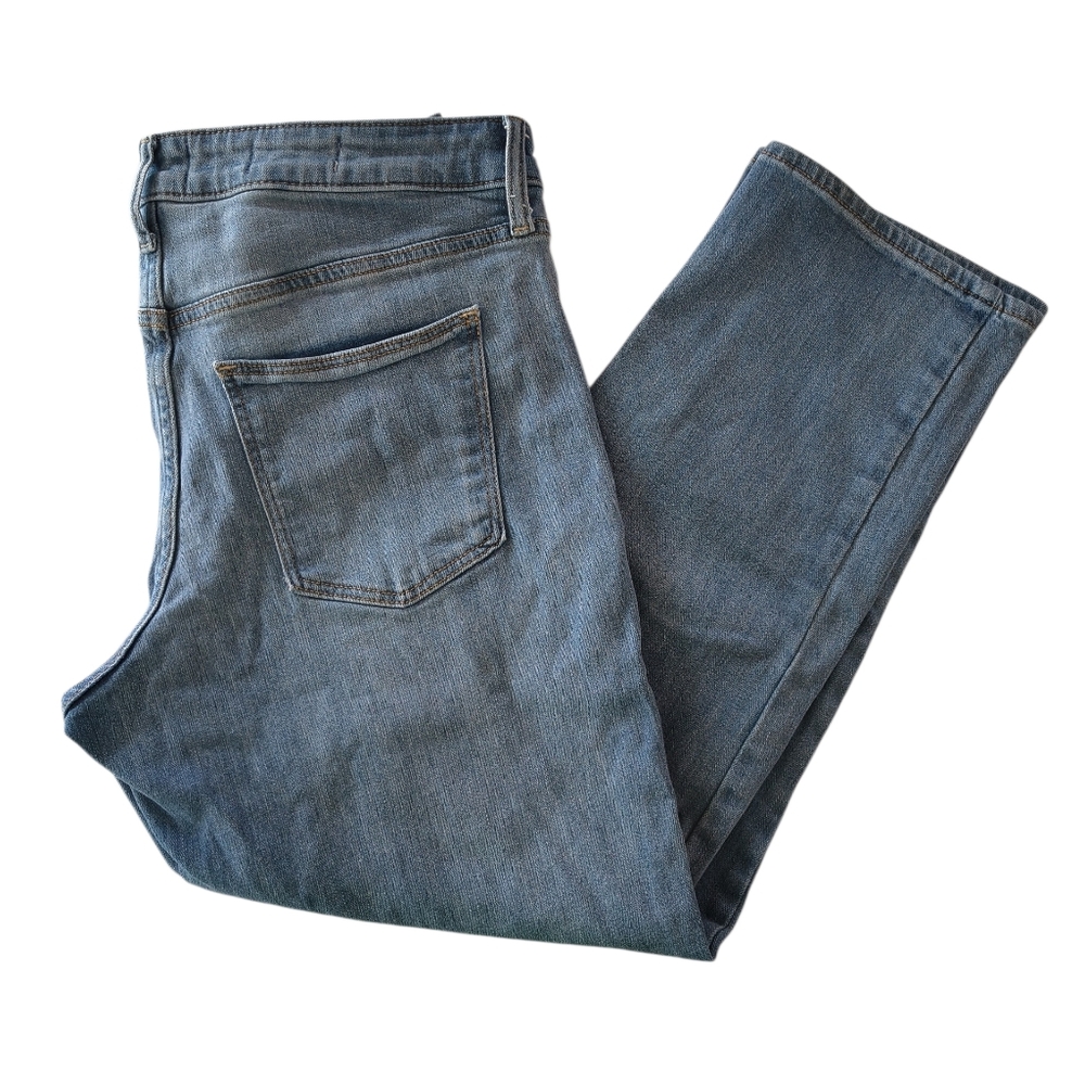 Universal Thread High Rise Slim Straight Jeans Size 12